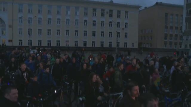 Копия видео "Прямая трансляция Велоночь 2018 Сыктывкар" смотреть онлайн