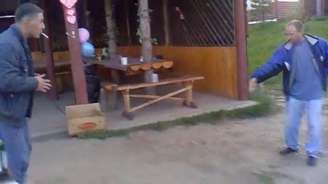 колян танцует лучше всех.mp4 смотреть онлайн