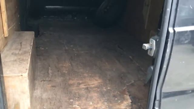2004 Renault Trafic Van смотреть онлайн
