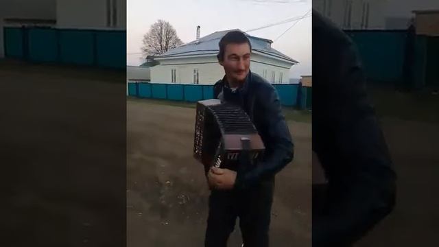 Нижнеяркеево хома поет смотреть онлайн