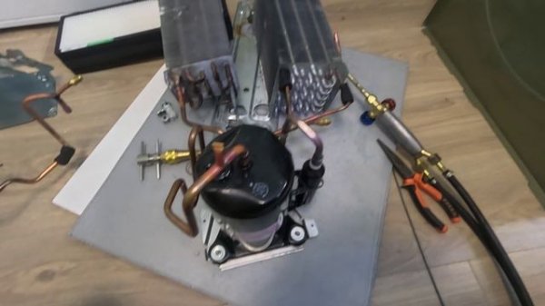 Сушильная машина Bosch. Не сушит, утечка фриона, опять переделываем за другими "мастерами"