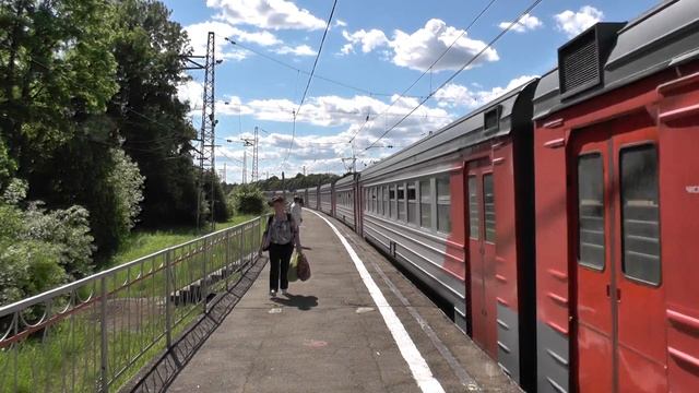 Электропоезд ЭД4М-0181 платформа Сляднево смотреть онлайн