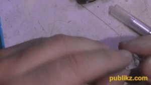 Не контачит кнопка фонарика - ремонт