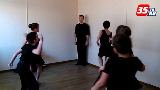 В Вологде в микрорайоне ПЗ открыли филиал художественной школы смотреть онлайн