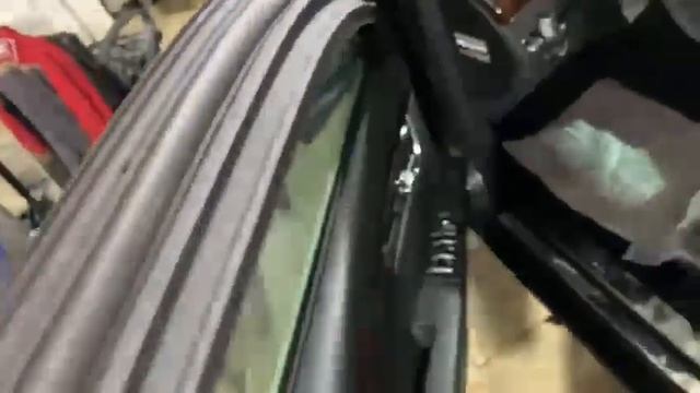 Mercedes S600 GUARD приехал в ремонт «ФЛЕЙТ» катушек зажигания после попытки прикурить аккумулятор? смотреть онлайн