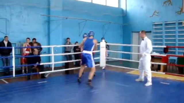 Аматорський бокс UKR. Поєдинок 2-й(до 69кг) смотреть онлайн