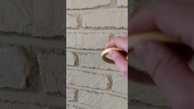 Кирпич своими руками, резка малярного скотча. смотреть онлайн