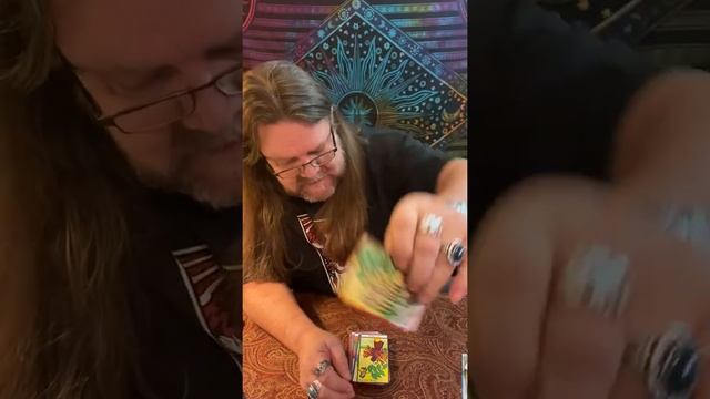 “The Herbal Tarot” - Card By Card with Ramblin Mike! смотреть онлайн