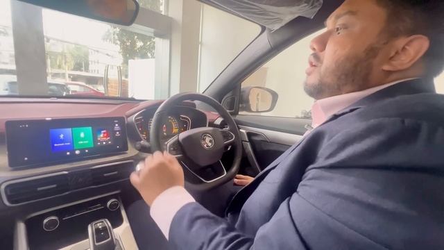 যে গাড়ি কথাও শোনে! | Proton x70 | Proton x50 | Talking Car | PHP Automobiles Ltd | RB Talks смотреть онлайн