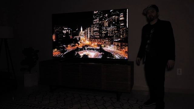 Samsung 77-Inch S95C QD OLED 4K TV First Impressions смотреть онлайн