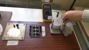 #10 электроёмкость конденсаторов и диэлектрическая проницаемость