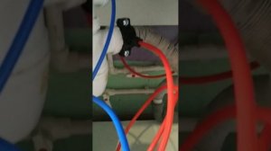 Установка фильтра Аквафор Осмо 50 под мойку.