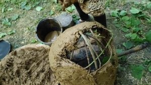 Nənə Palçıqdan Soba Düzəltdi, Primitive Mud Oven