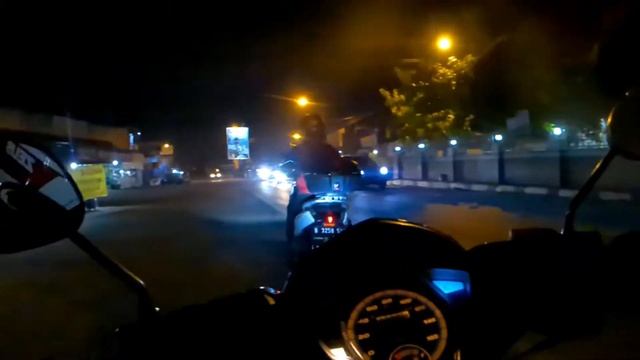 RIDING JOGYA - JAKARTA VIA DAENDELS DAN BANDUNG |HONDA BLADE 110cc| смотреть онлайн
