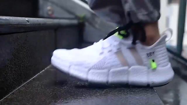 Повседневные легкие дышащие спортивные кроссовки 2021 на лето с AliExpress смотреть онлайн