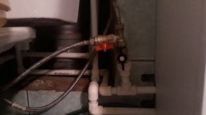 Бюджетная протока в аквариуме.mp4