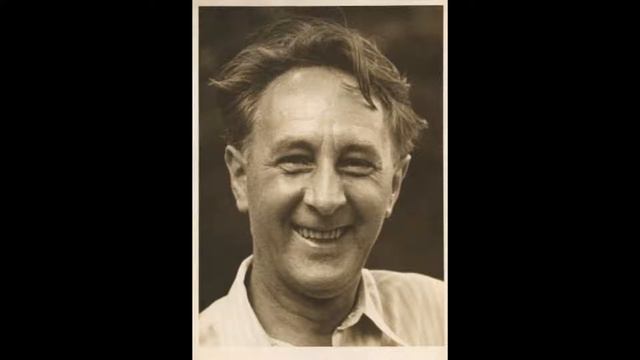 Martinu 'Madrigal Sonata' for flute, violin and piano with Chislett, Jones and Miller смотреть онлайн