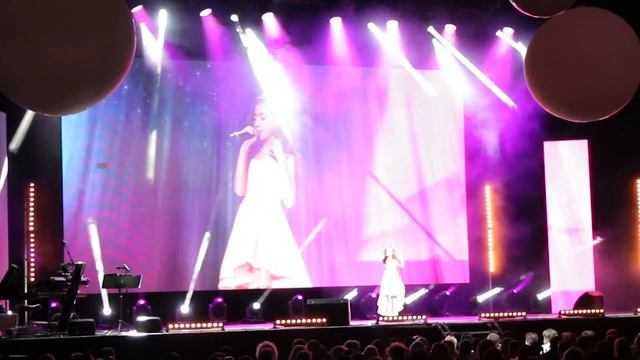 Elena Hasna - Je t'aime - Strasbourg France смотреть онлайн