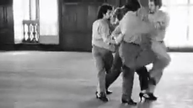 The Tango lesson - Libertango (Astor Piazzolla).flv смотреть онлайн