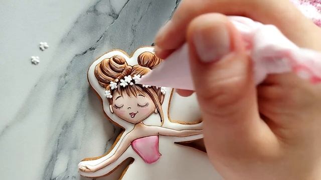 Пряник балерина с объемной мастичной юбкой. Ballerina cookies. Sugar paste skirt. #icingcookies смотреть онлайн
