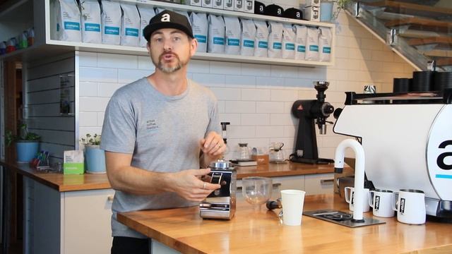 Isomac Granmacinino Coffee Grinder - Review смотреть онлайн