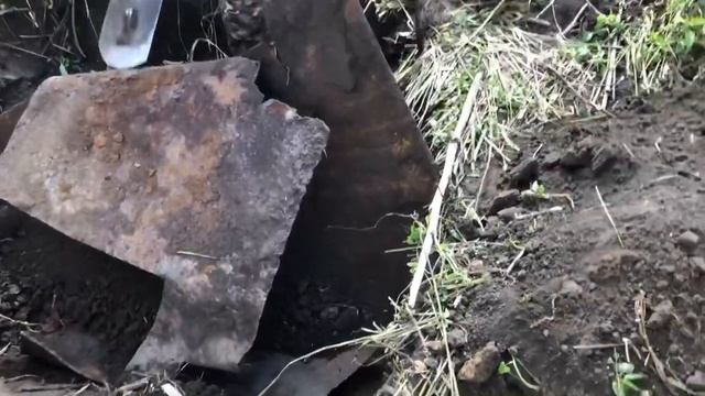 МЕСТНЫМ ЭТОТ МЕТАЛЛ НЕ НУЖЕН! КОП МЕТАЛЛОЛОМА ВДАЛИ ОТ ДОМА! смотреть онлайн