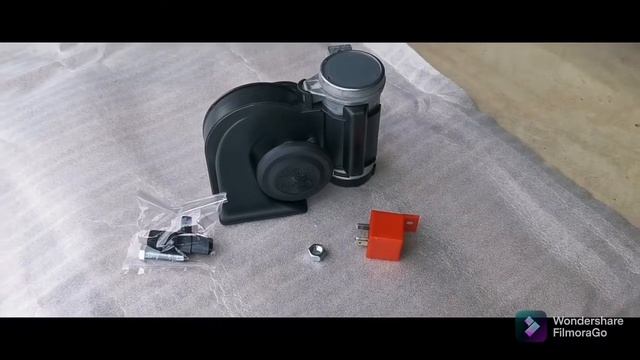 Installing Aftermarket Horn Toyota Yaris (Stebel Air horn) смотреть онлайн