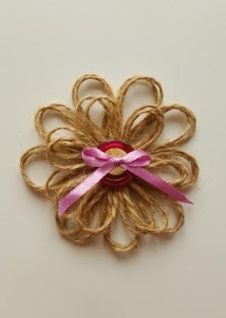 Простой цветок из джута смотреть онлайн