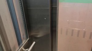 Стеклянный лифт KONE 1000 кг 2008 года 1 м/с