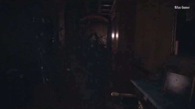 Resident Evil 8 Village - Cassandra and Bela Bite Ethan смотреть онлайн