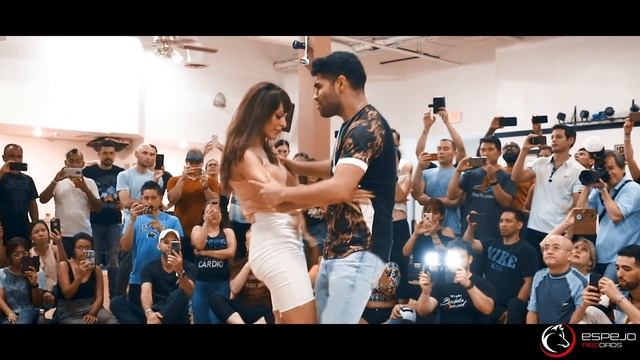 Romeo Santos - el Papel / Marco y Sara / Bachata workshop / washington 2019 смотреть онлайн