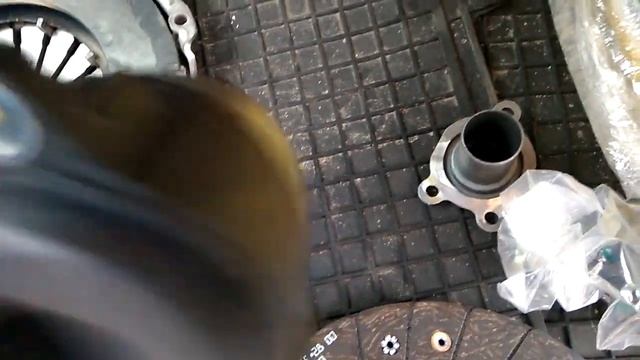 Стук двухмассового маховика , сцепление LuK 0600001900 volkswagen ВORA / GOLF 4 1.9 tdi AJM смотреть онлайн