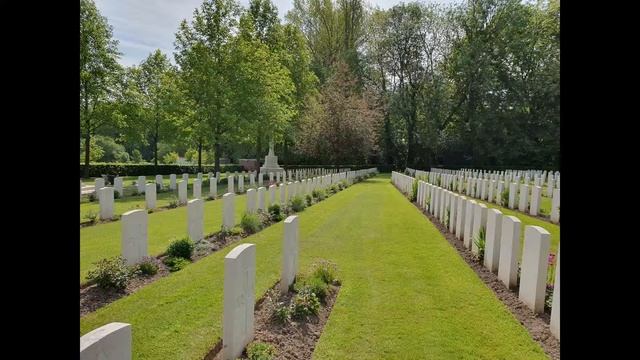 Kemmel Chateau Military Cemetery June 2019 смотреть онлайн
