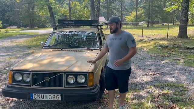 Daniel's Volvo 240 Reveal! смотреть онлайн