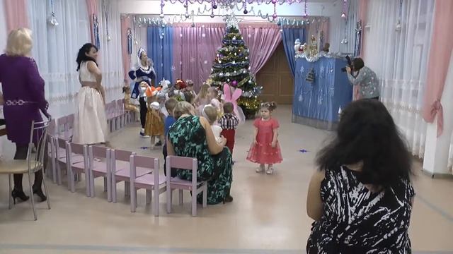 Новогодняя елка в детском саду 21.12.2018 смотреть онлайн