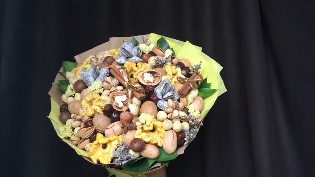 Букет из орехов и сухофруктов "Сладкий ореховый" смотреть онлайн