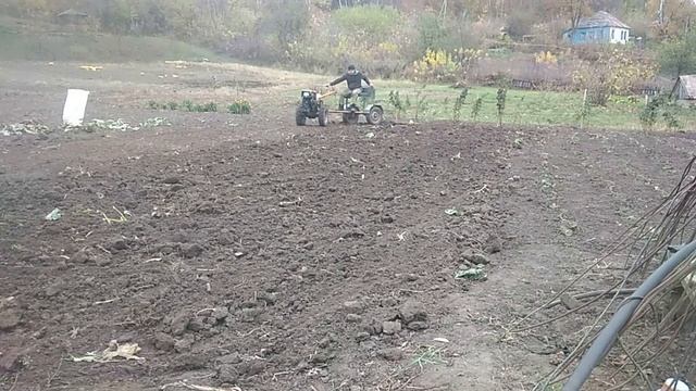 Боронование мотоблоком. смотреть онлайн