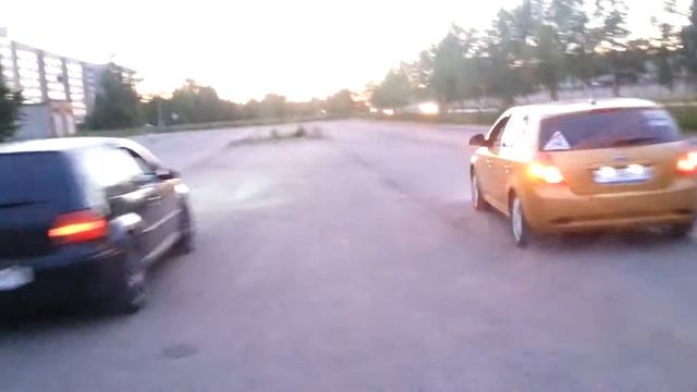 kia ceed vs3 wolksvagen golf смотреть онлайн