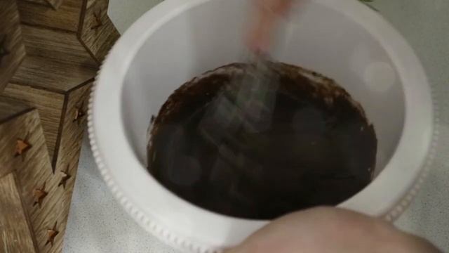 Любимый новогодний десерт  -  шоколадный фондан. Или кекс с жидким шоколадом внутри