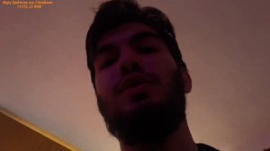 Хайзон собирает компьютер ￼@Hayzon