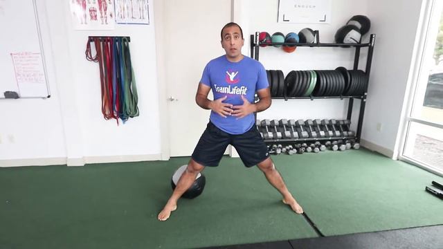 How to do a Cossack Squat смотреть онлайн