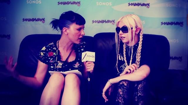 Soundwave TV: Taylor Momsen Pretty Reckless Interview смотреть онлайн
