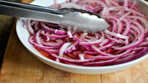 Салат из лука