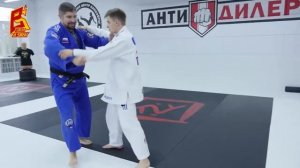 Задняя подножка / Разные варианты приема / Техника, захваты, как и когда делать