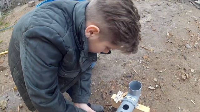 Деревенская жизнь 2 частьнаступил на ржавый гвоздь проткнул ногу
