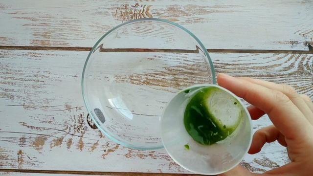 ОТБЕЛИВАЮЩАЯ МАСКА ОТ ВЕСНУШЕК С ПЕТРУШКОЙ. МАСКА ДЛЯ ЛИЦА СВОИМИ РУКАМИ. смотреть онлайн