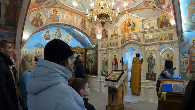 06.40 - Часы. Божественная Литургия. смотреть онлайн