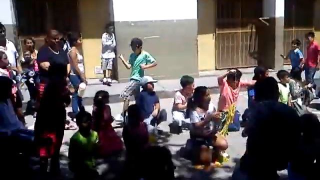 Fiesta escuela panamericana 2 grado señorita Clara Ontivero смотреть онлайн