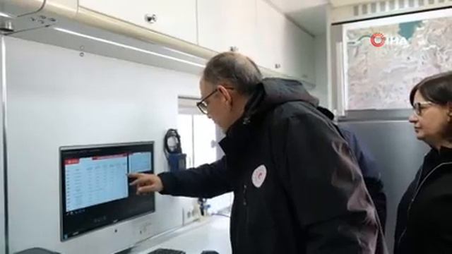 Bakan Özhaseki, maden sahasındaki laboratuvarlarda inceleme yaptı смотреть онлайн