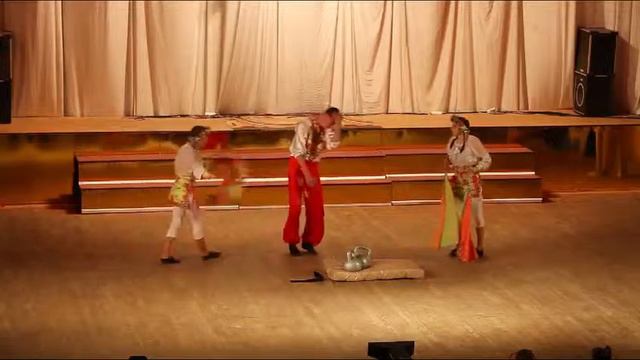 ПЕРВЫЙ ПАРЕНЬ НА ДЕРЕВНЕ